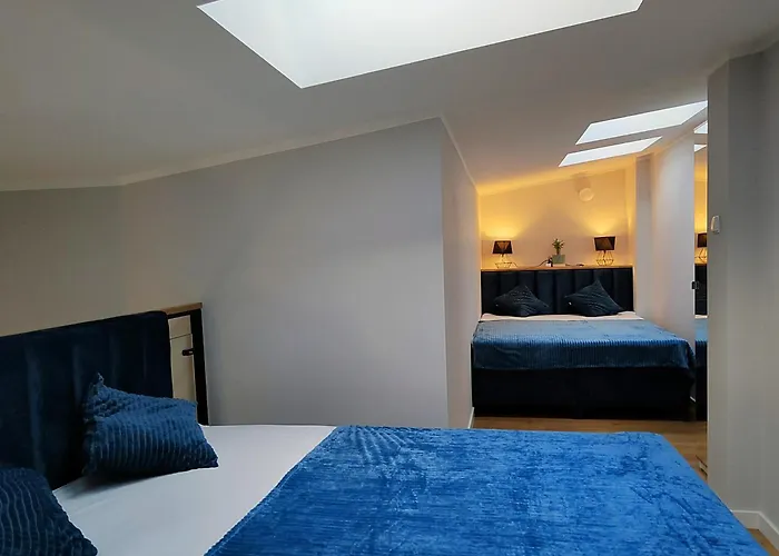 Hugo Vip Apartments